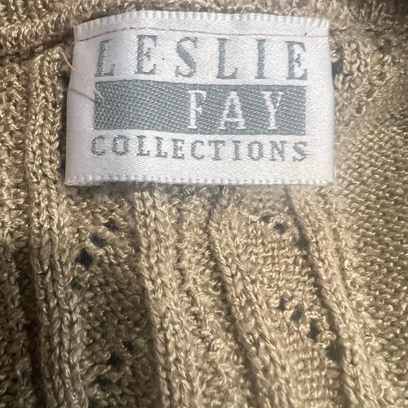 🍂Vintage Embroidered Knit Sweater Vest🍂 - Picture 4 of 4